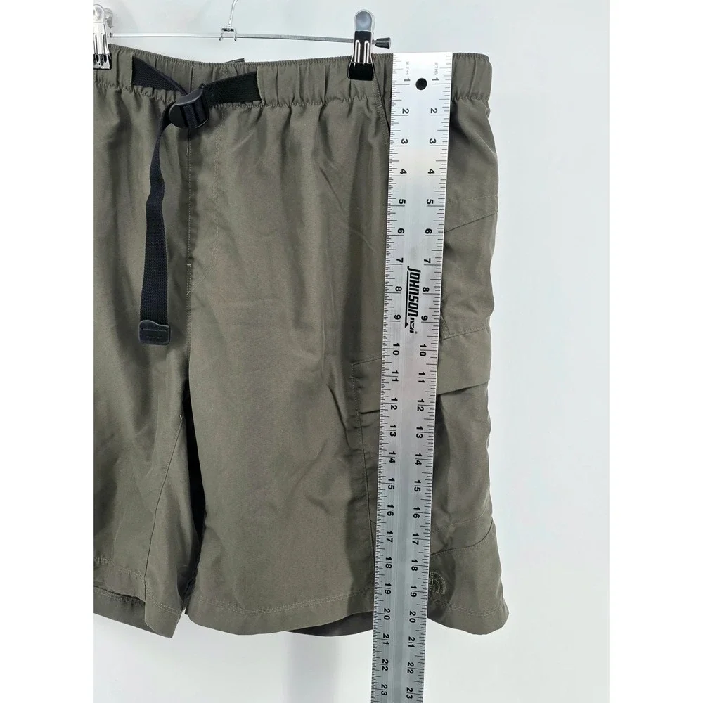 The North Face Hiking Cargo Shorts Size XL Mens Olive Green Belted Gorpcore